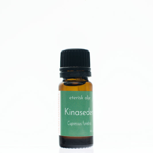 Kinaseder eterisk olje